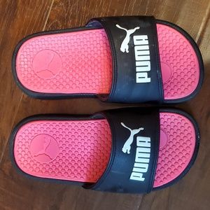 Puma Girls Slides